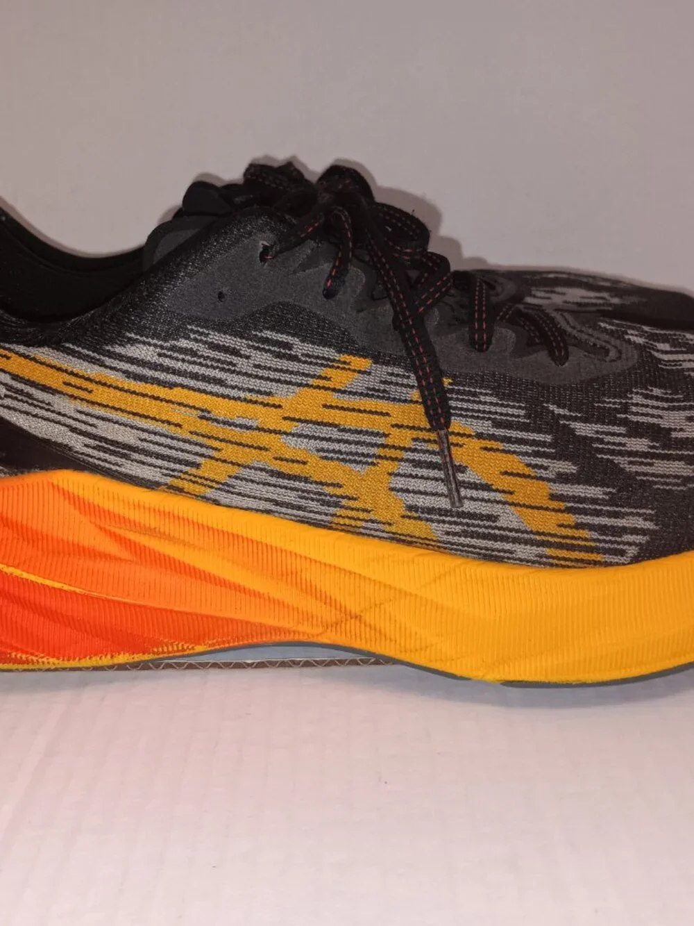 ASICS NOVABLAST 3 WALKING/RUNNING SNEAKERS MEN'S SIZE 12